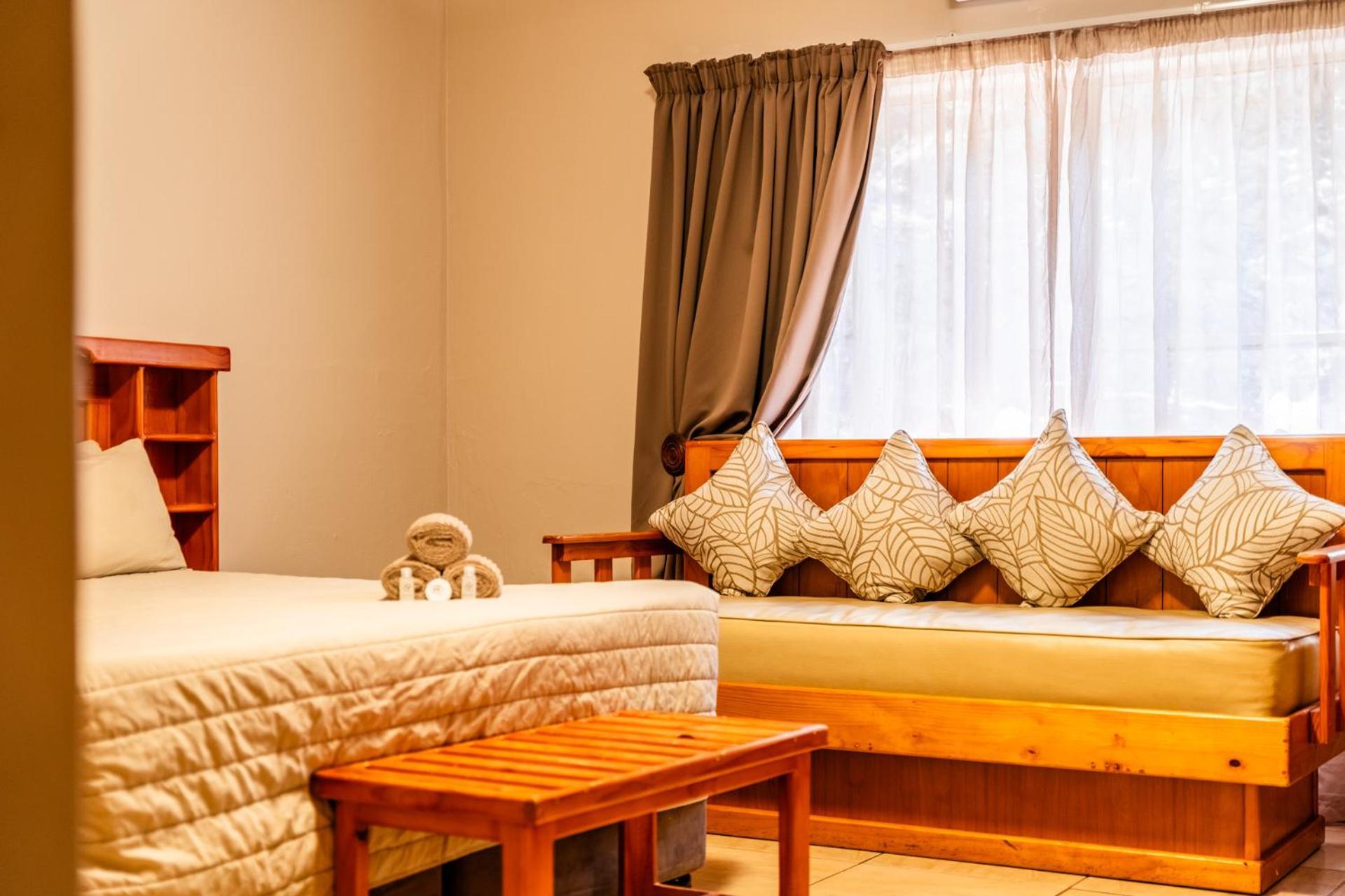 Atkv Klein-Kariba Hotel Bela-Bela Luaran gambar