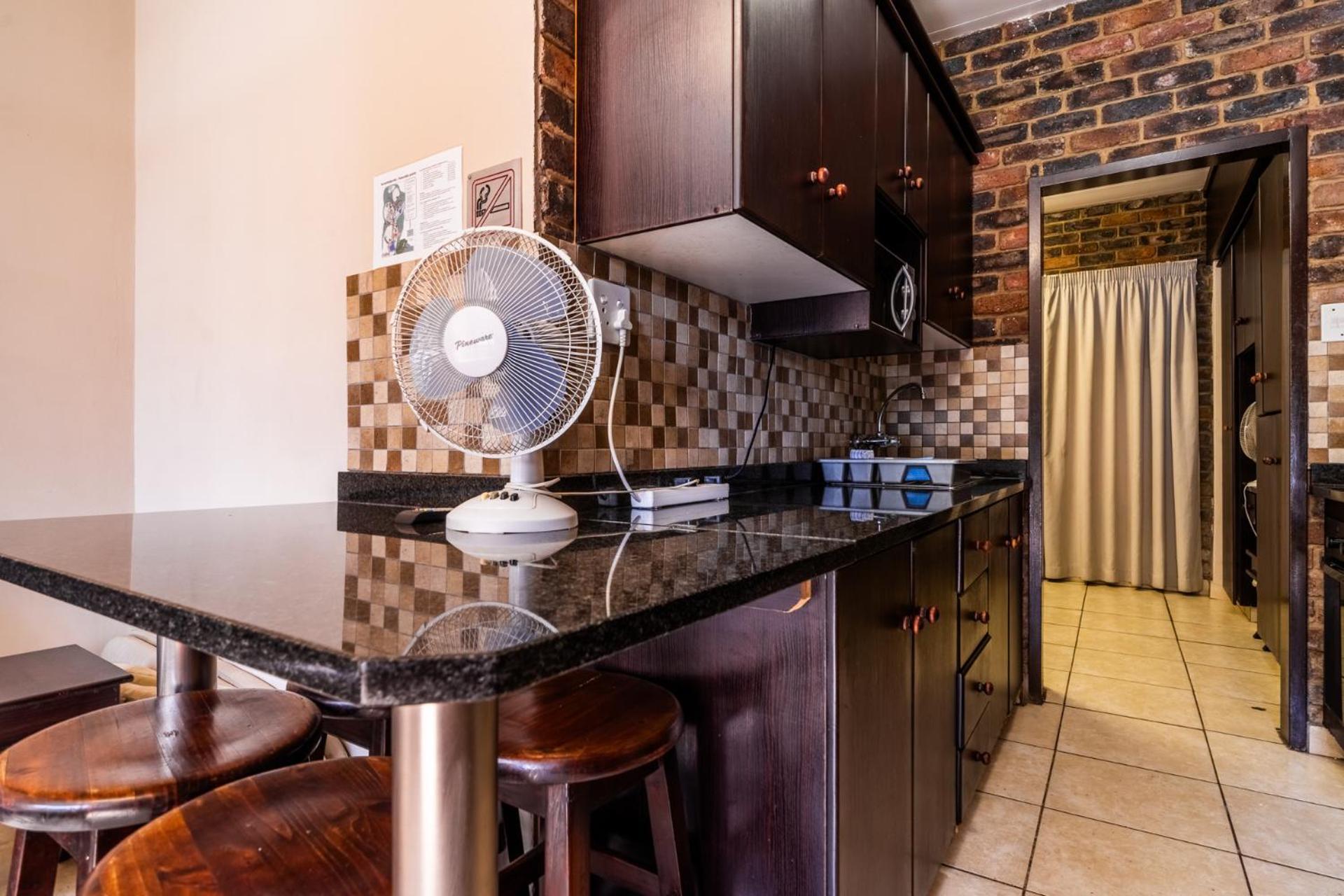Atkv Klein-Kariba Hotel Bela-Bela Luaran gambar