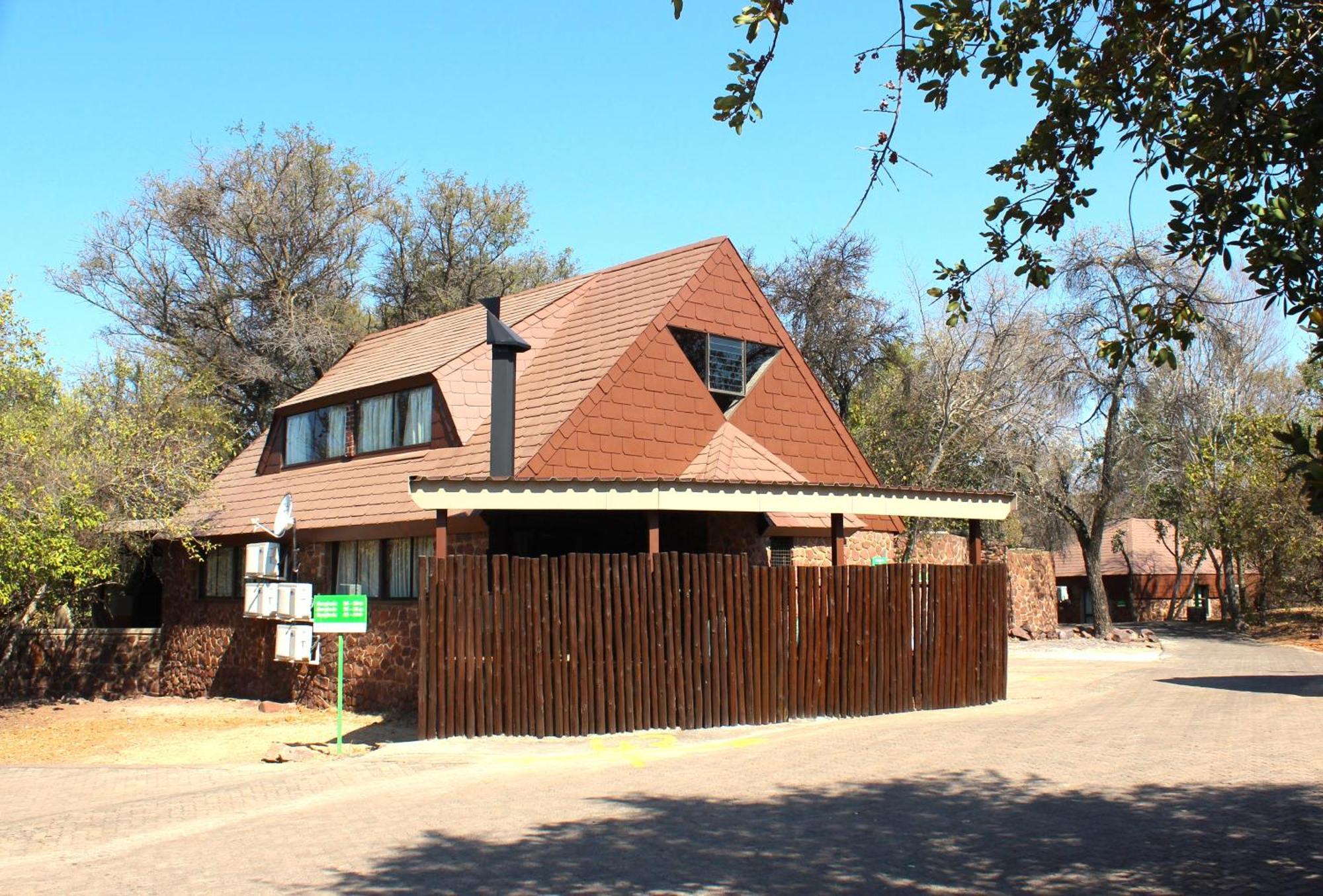 Atkv Klein-Kariba Hotel Bela-Bela Luaran gambar